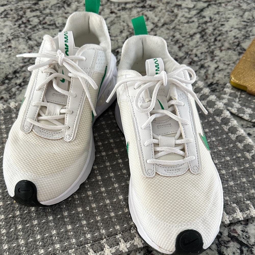 Air Max Nike women white & beige Sneakers with Green Highlights